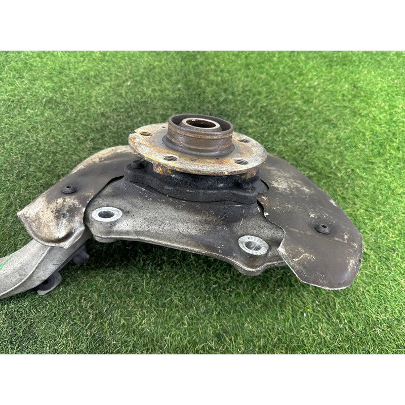 Поворотный кулак (подвеска) AUDI A4 B8 2012 2.0 CAEB 8K0407254AA