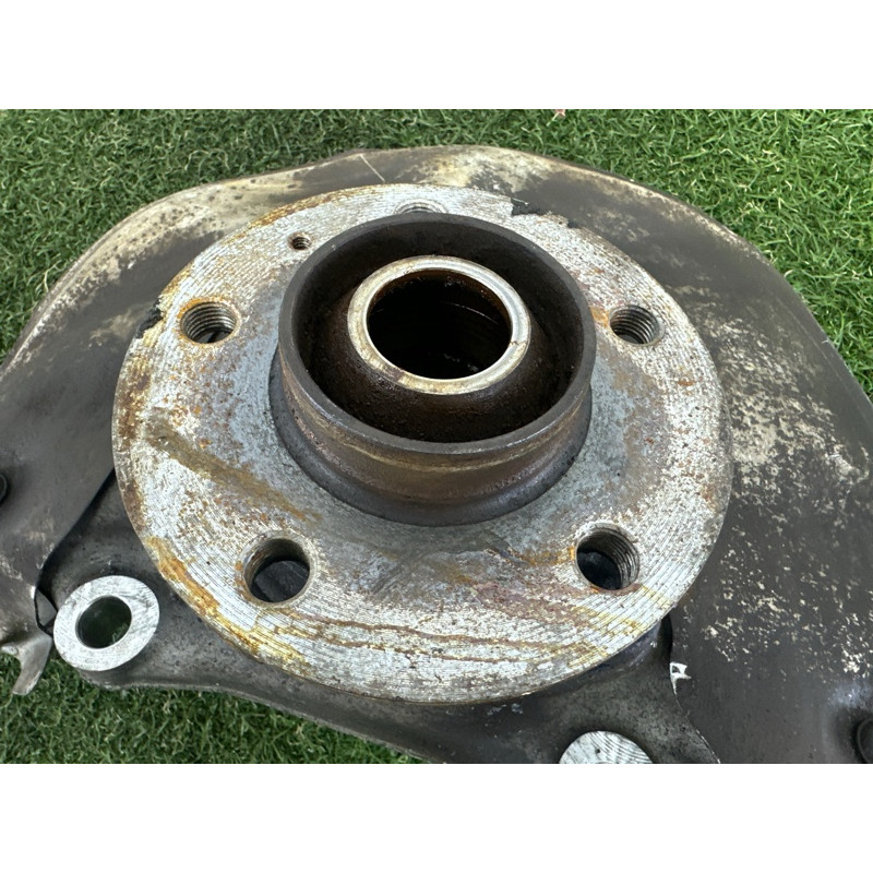 Поворотный кулак (подвеска) AUDI A4 B8 2012 2.0 CAEB 8K0407254AA