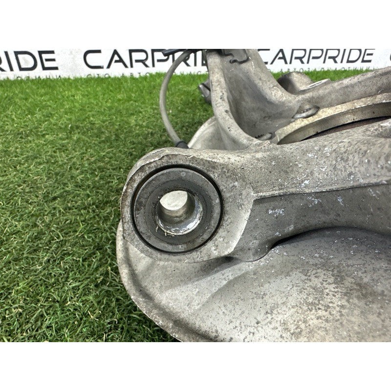 Поворотный кулак (подвеска) AUDI A4 B8 2012 2.0 CAEB 8K0407254AA