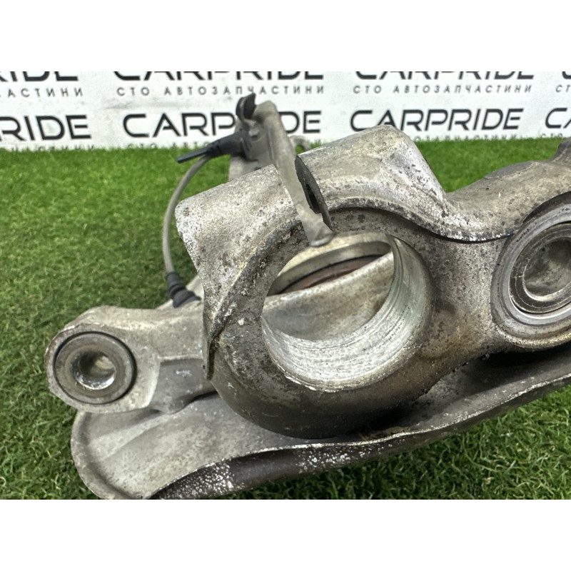 Поворотный кулак (подвеска) AUDI A4 B8 2012 2.0 CAEB 8K0407254AA