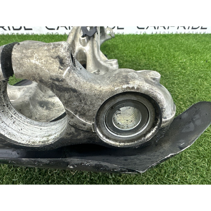 Поворотный кулак (подвеска) AUDI Q7 4M 2017 3.0 CREC 4M0407254J