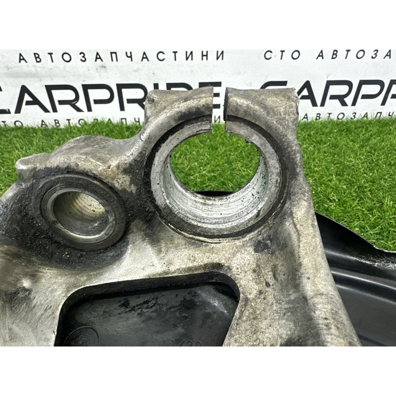 Поворотный кулак (подвеска) AUDI Q7 4M 2017 3.0 CREC 4M0407254J