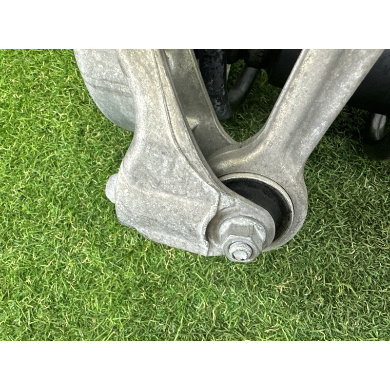 Амортизатор в сборе (подвеска) AUDI Q5 8R 2012 2.0 CAEB 8R0413031F