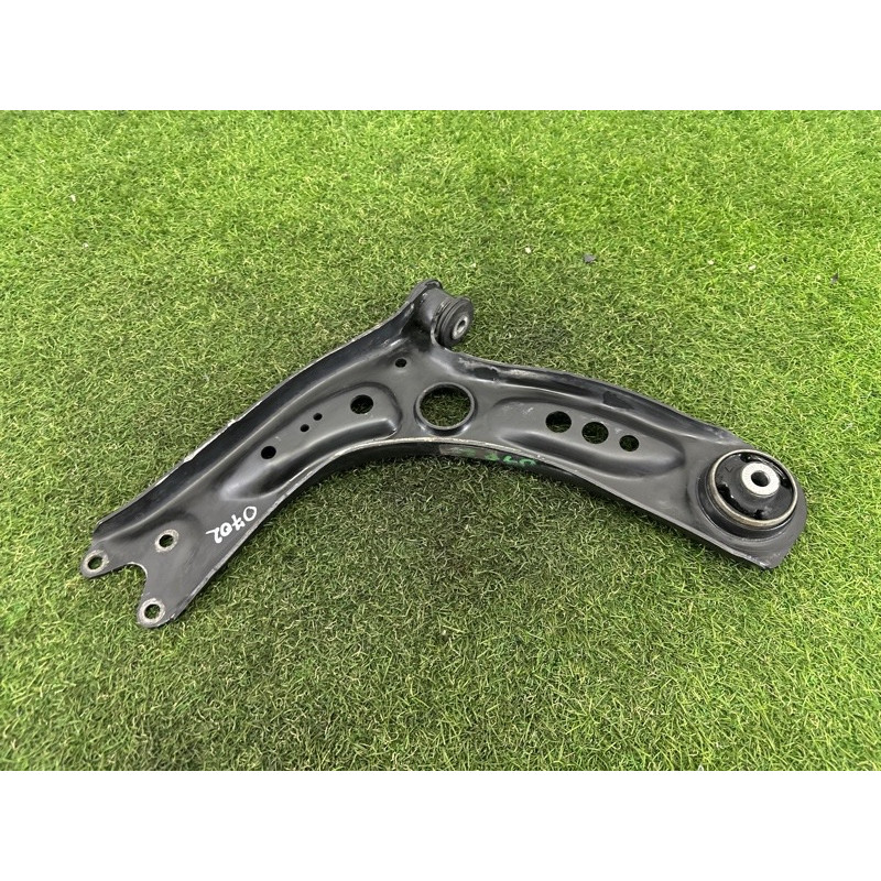 Рычаг подвески (подвеска) AUDI A3 8V 2015 1.8 CNSB 5Q0407152J