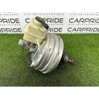 Вакуумный усилитель тормозов в сборе