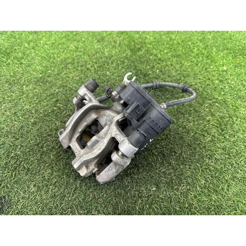 Суппорт тормозной (тормозная система) BMW X1 F48 2016 2.0 B46B20 34206883033