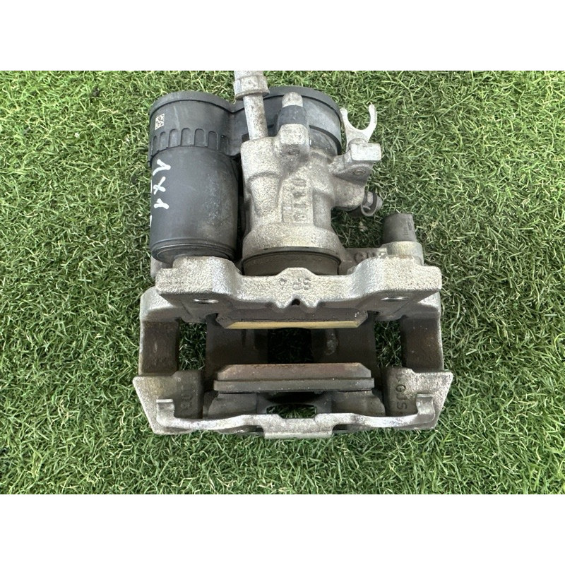 Суппорт тормозной (тормозная система) BMW X1 F48 2016 2.0 B46B20 34206883033