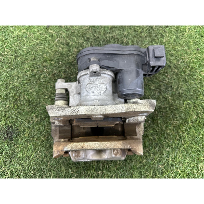 Суппорт тормозной (тормозная система) Nissan Rogue T33 2021 2.5 PR25DD D40106RA0C