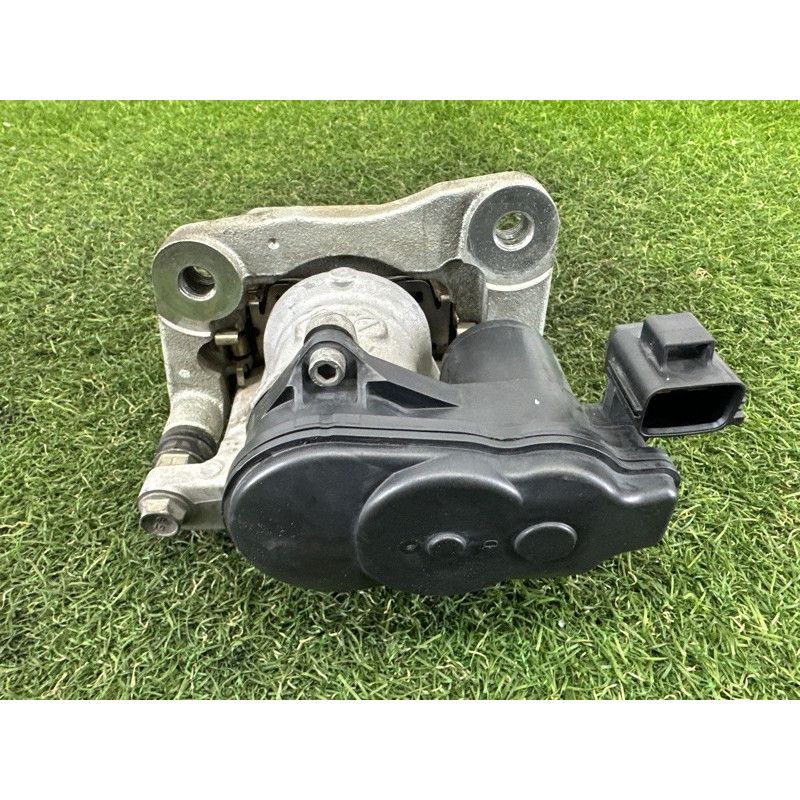 Суппорт тормозной (тормозная система) Nissan Rogue T33 2021 2.5 PR25DD D40006RA0C