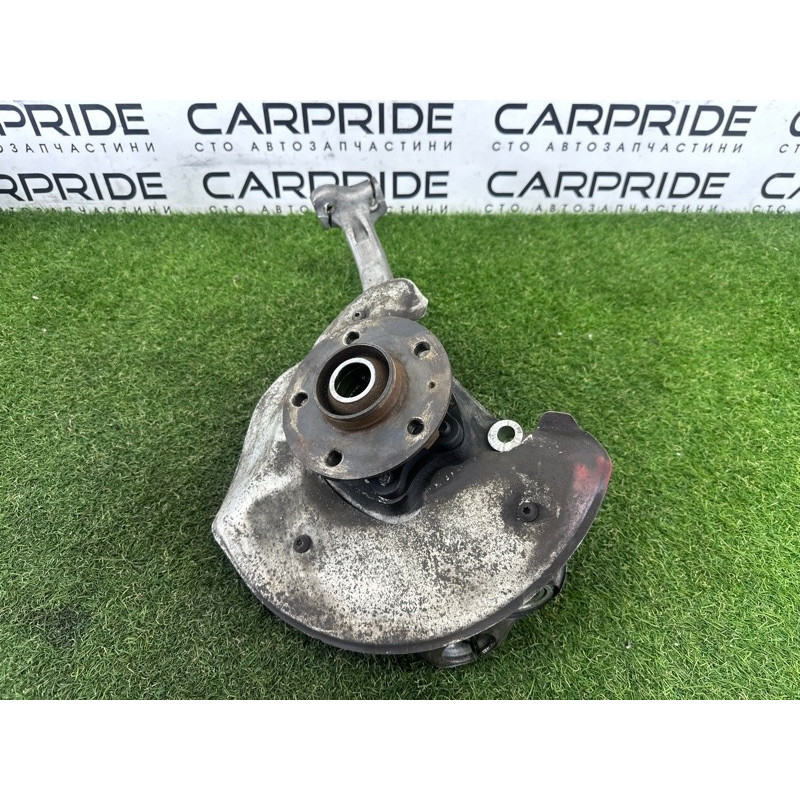 Поворотный кулак (подвеска) AUDI A4 B8 2012 2.0 CAEB 8K0407253AA