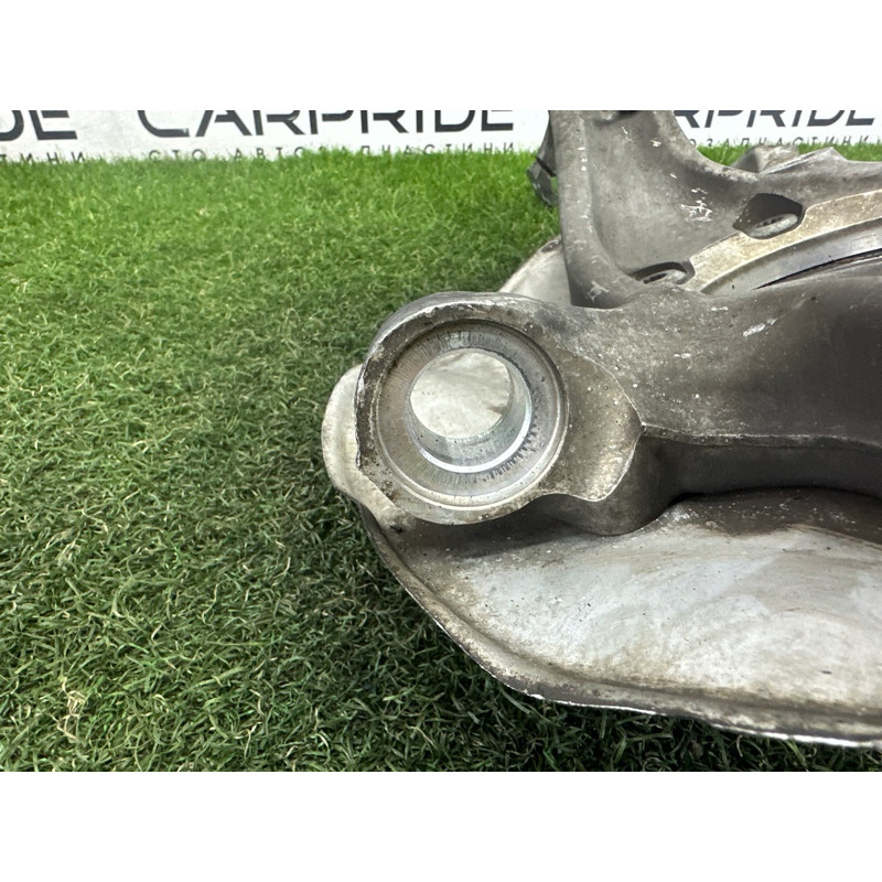 Поворотный кулак (подвеска) AUDI Q5 8R 2012 2.0 CAEB 8K0407254AB