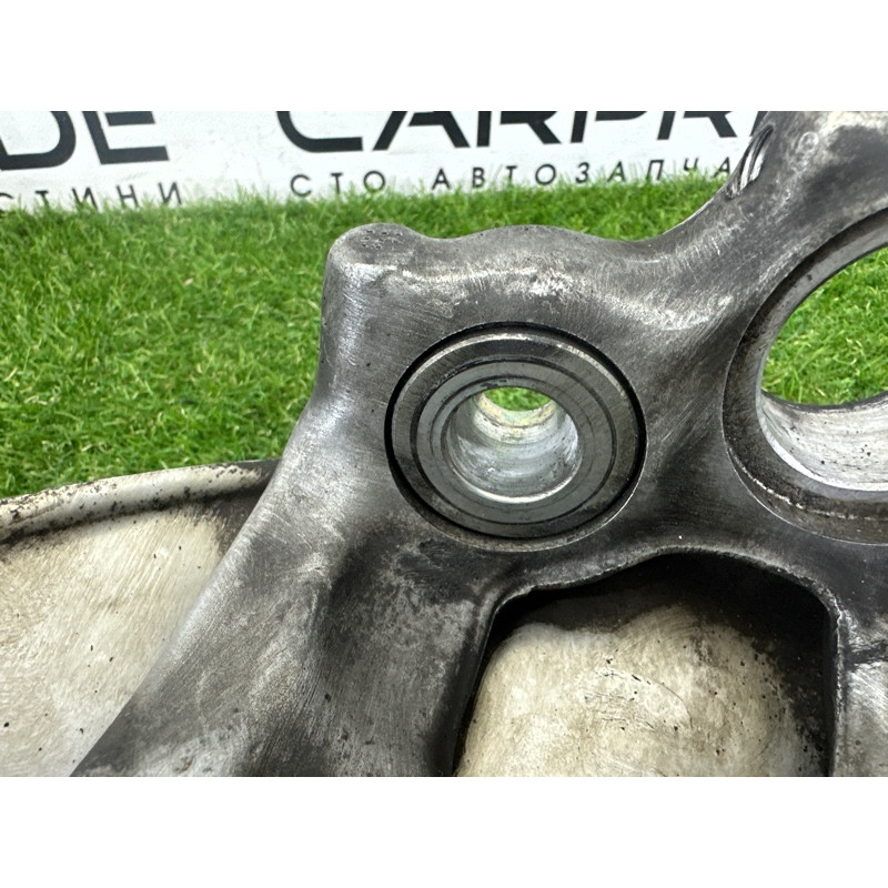 Поворотный кулак (подвеска) AUDI Q5 8R 2012 2.0 CAEB 8K0407254AB