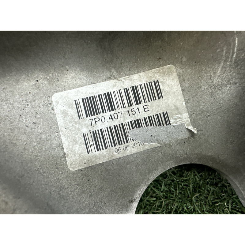 Рычаг підвіски (підвіска) Volkswagen Touareg NF 2015 3.6 CGRA 7P0407151E