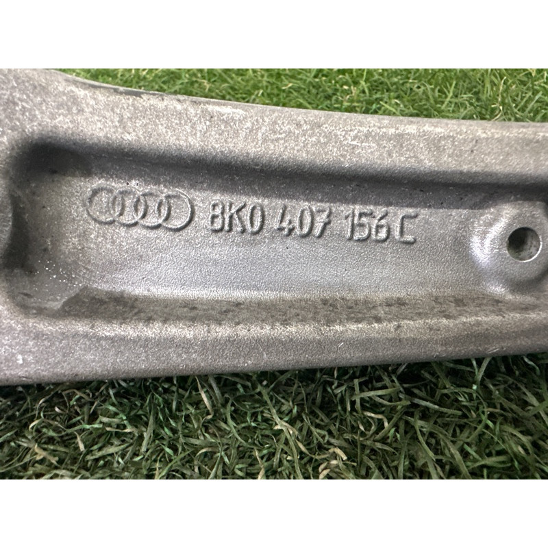 Рычаг подвески (подвеска) AUDI A4 B8 2012 2.0 CAEB 8K0407152D