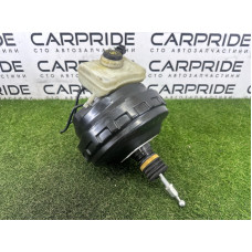 Вакуумный усилитель тормозов в сборе