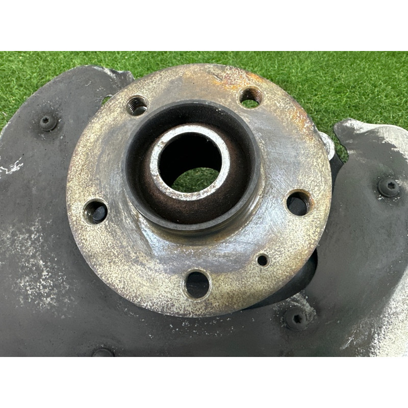 Поворотный кулак (подвеска) AUDI Q5 8R 2012 2.0 CAEB 8K0407254AB