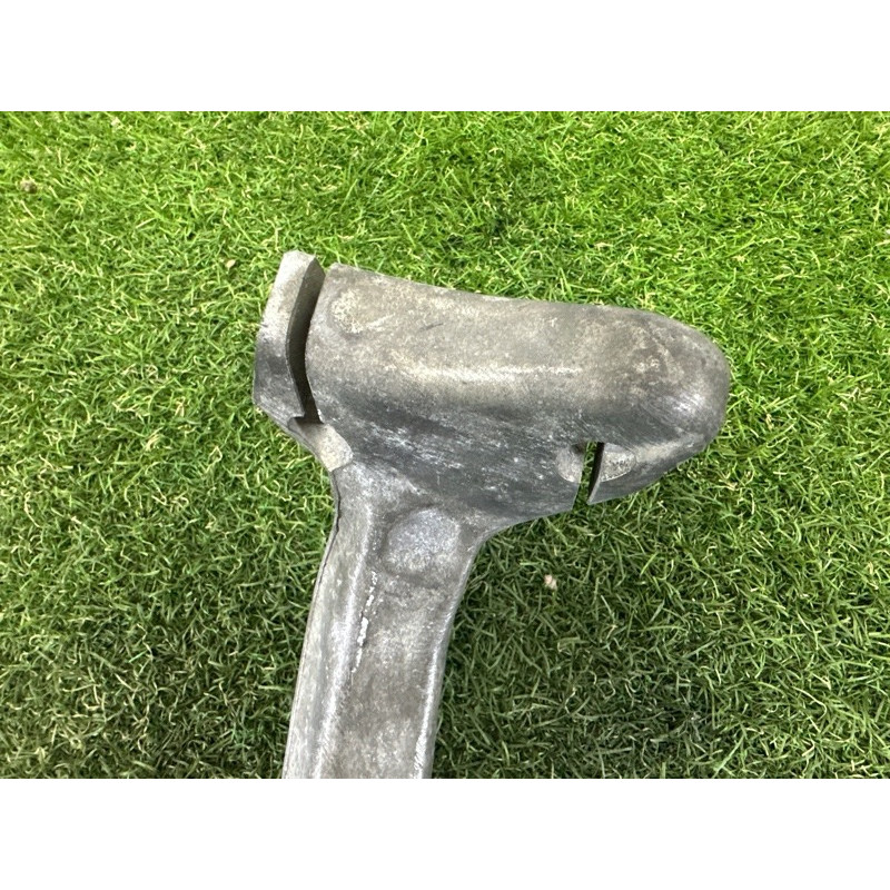 Поворотный кулак (подвеска) AUDI Q5 8R 2012 2.0 CAEB 8K0407254AB