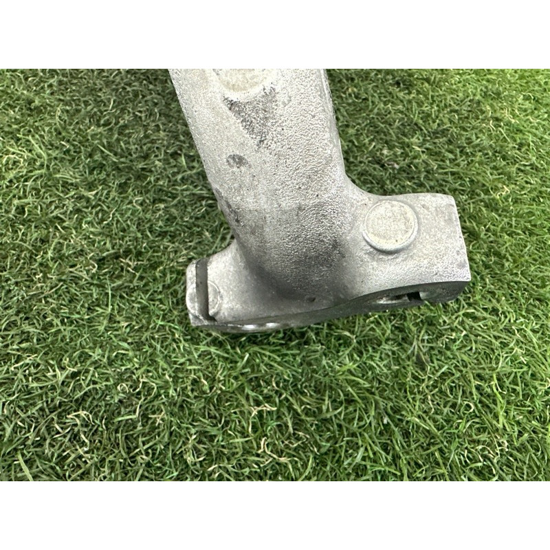 Поворотный кулак (подвеска) AUDI A4 B8 2012 2.0 CAEB 8K0407253AA