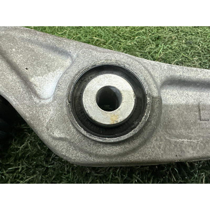 Рычаг подвески (подвеска) AUDI A4 B8 2012 2.0 CAEB 8K0407151F