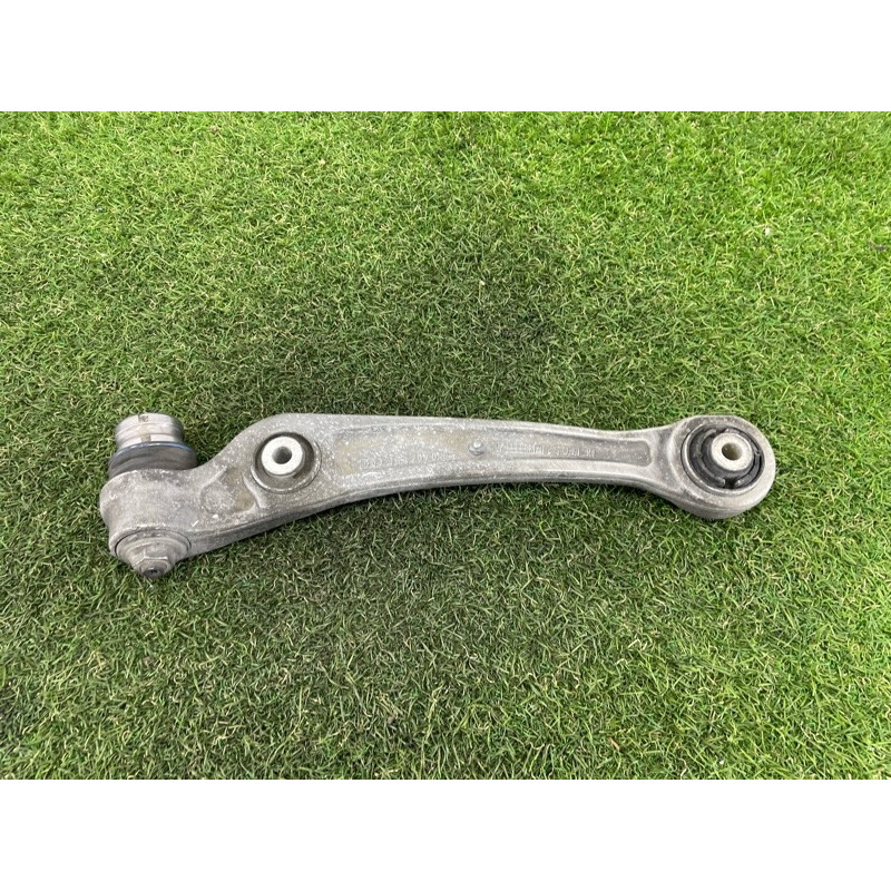 Рычаг подвески (подвеска) AUDI Q5 8R 2012 2.0 CAEB 8K0407151F