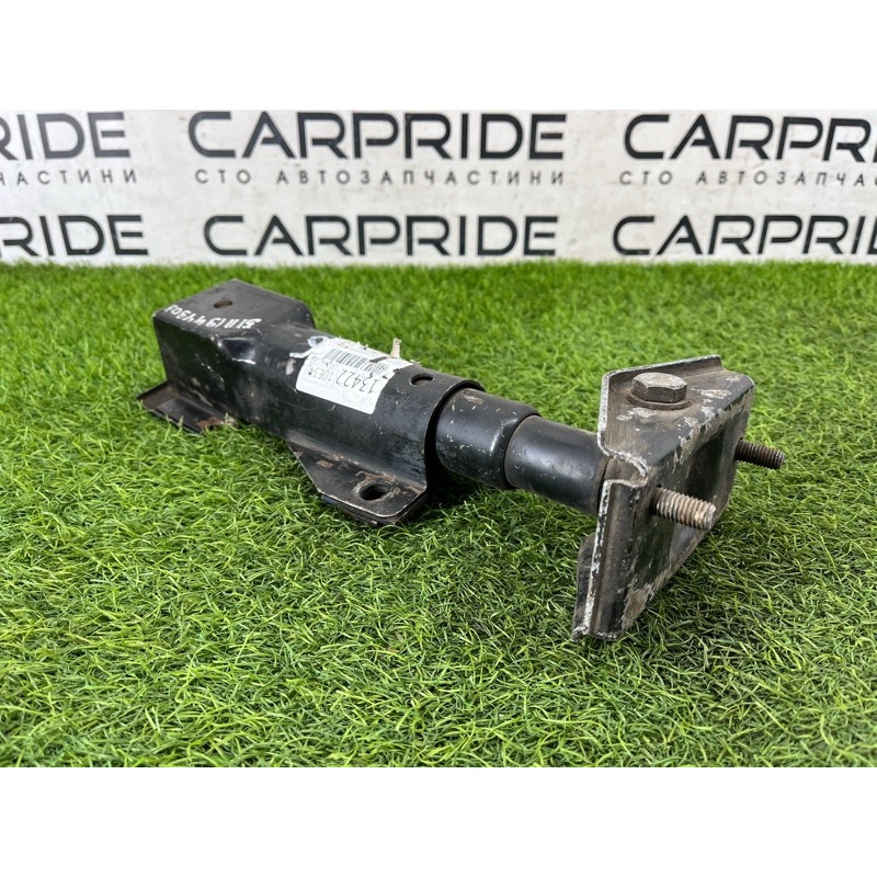 Кронштейн усилителя бампера (стекла и зеркала) BMW 5-series E34 51111944303