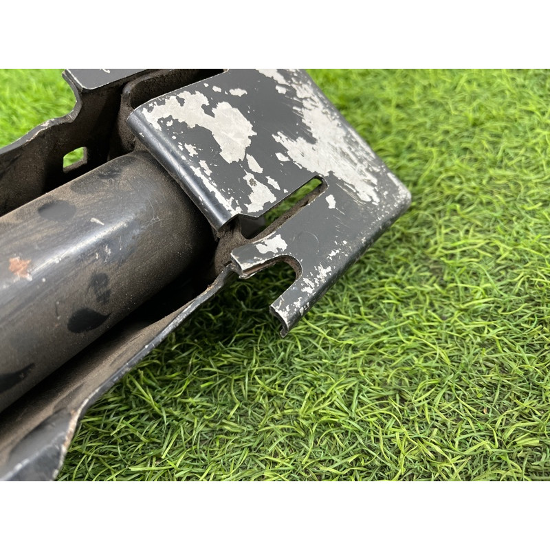 Кронштейн усилителя бампера (стекла и зеркала) BMW 5-series E34 51111944303