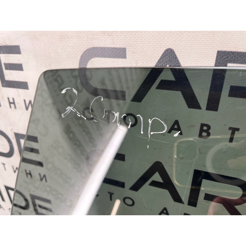 Стекло (кузов и элементы) Jeep Compass MP 2018 2.4 68391493aa