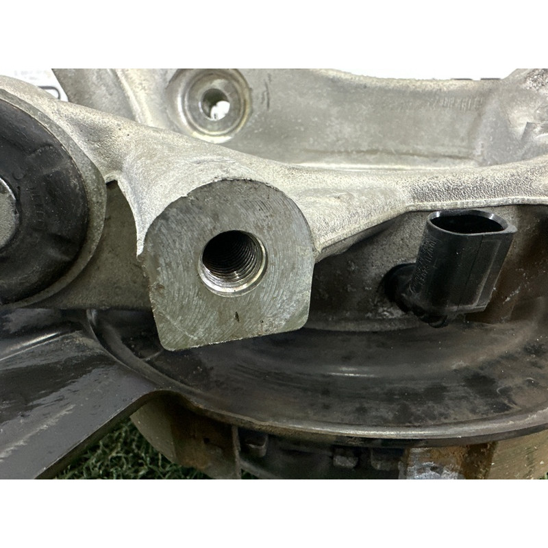 Цапфа подвески (подвеска) Volkswagen Touareg NF 2015 3.6 CGRA 7P0505435B