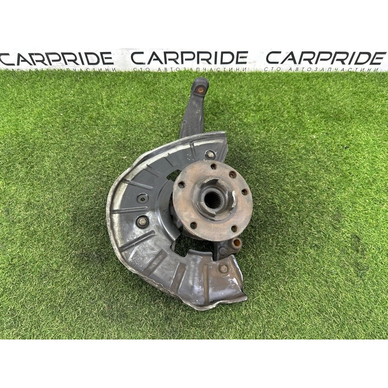 Поворотный кулак (подвеска) Volkswagen Touareg NF 2012 3.6 CGRA 7P6407246A
