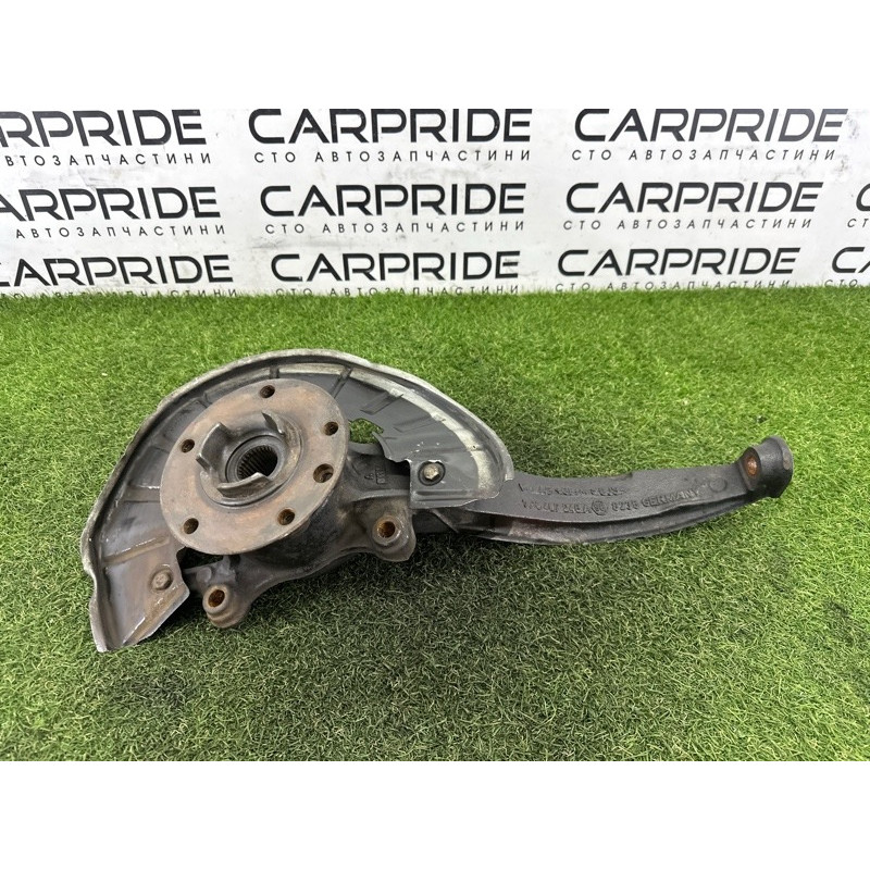Поворотный кулак (подвеска) Volkswagen Touareg NF 2012 3.6 CGRA 7P6407246A