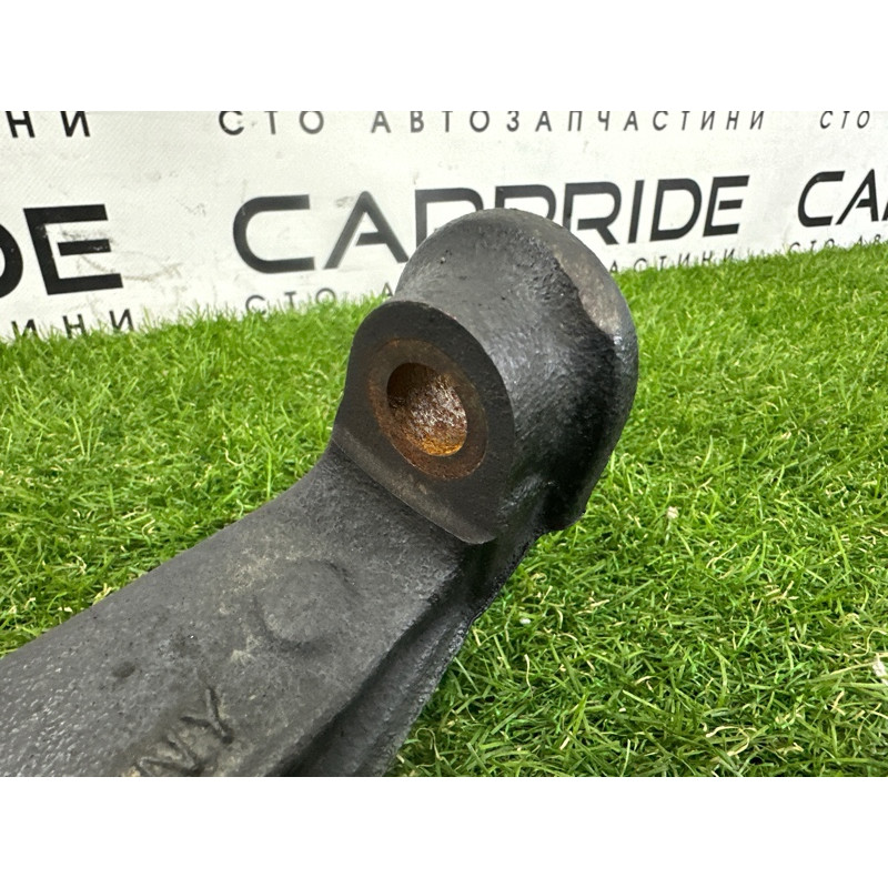 Поворотный кулак (подвеска) Volkswagen Touareg NF 2012 3.6 CGRA 7P6407246A