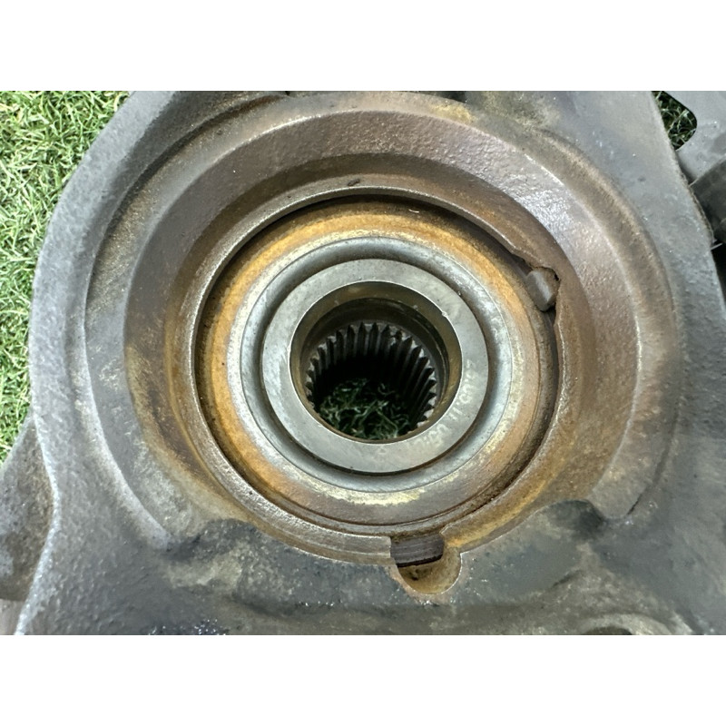 Поворотный кулак (подвеска) Volkswagen Touareg NF 2012 3.6 CGRA 7P6407246A