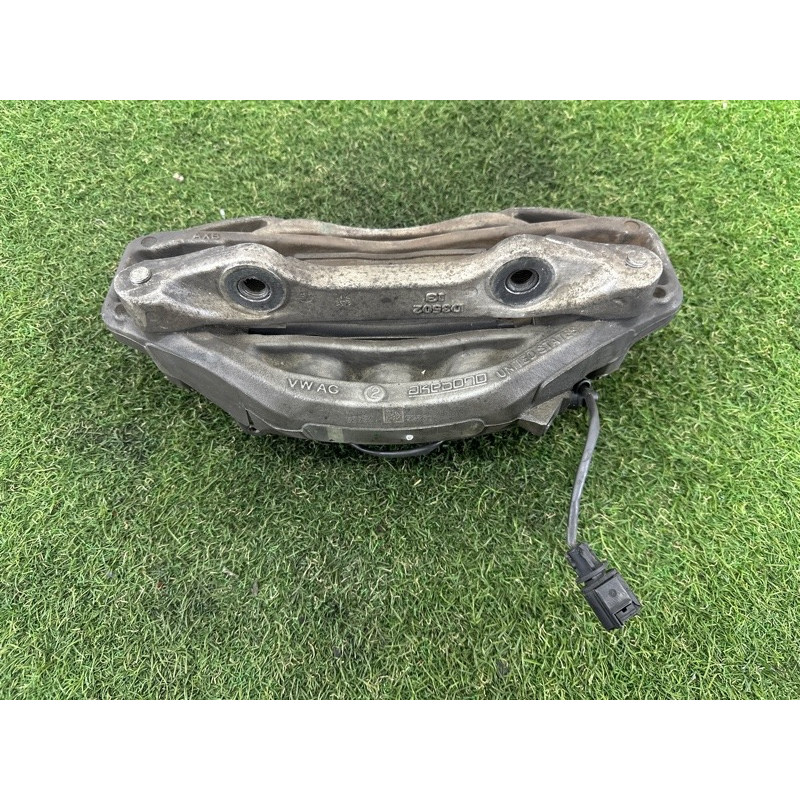 Суппорт тормозной (тормозная система) AUDI Q7 4M 2017 3.0 CREC 4M0615108H