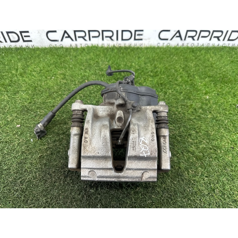 Суппорт тормозной (тормозная система) AUDI Q7 4M 2017 3.0 CREC 4M0615403A