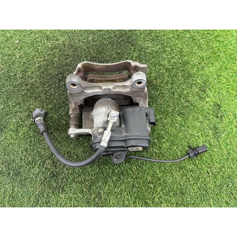 Суппорт тормозной (тормозная система) AUDI Q7 4M 2017 3.0 CREC 4M0615403A