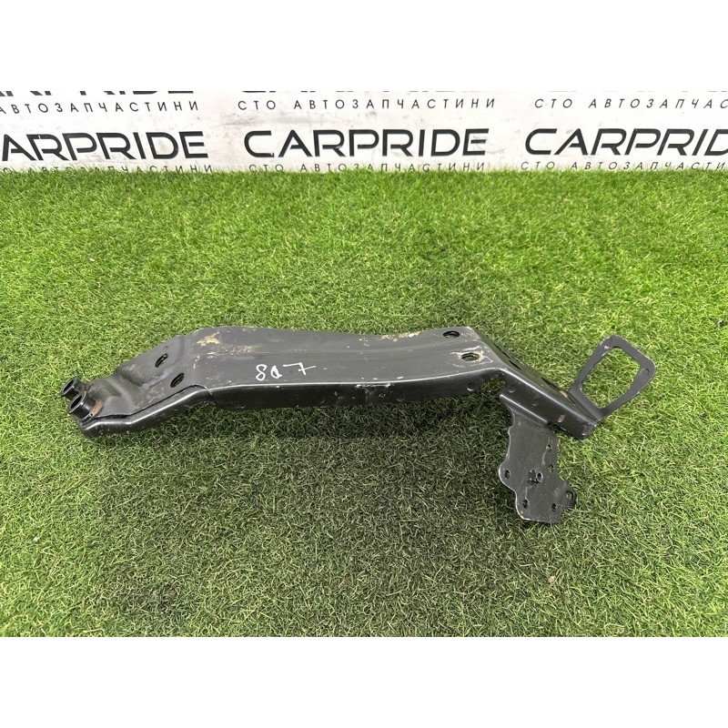 Кронштейн лонжерона (кузов и элементы) AUDI Q7 4M 2017 3.0 CREC 4M0805352