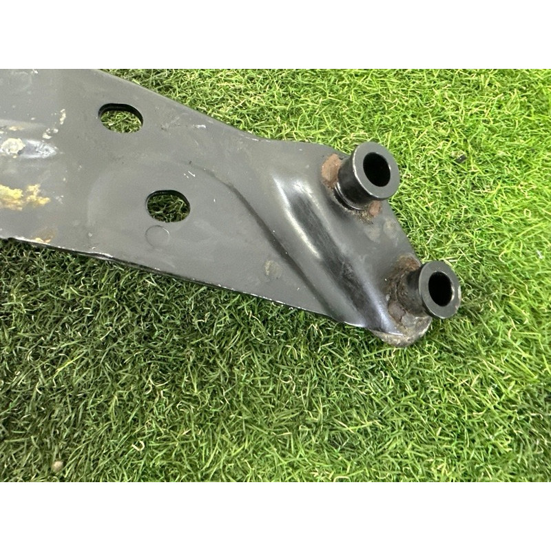 Кронштейн лонжерона (кузов и элементы) AUDI Q7 4M 2017 3.0 CREC 4M0805352