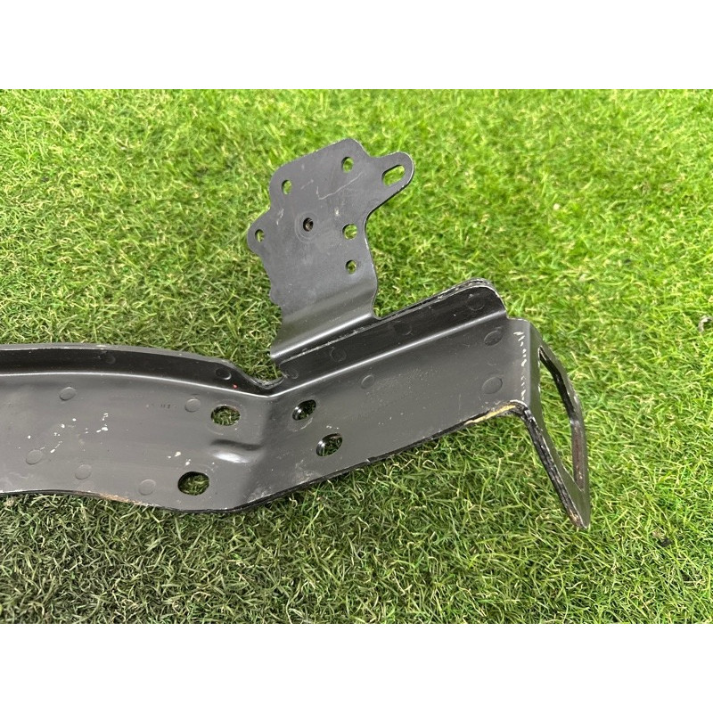 Кронштейн лонжерона (кузов и элементы) AUDI Q7 4M 2017 3.0 CREC 4M0805352