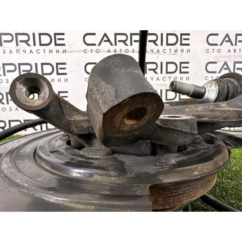 Цапфа подвески (подвеска) Jeep Grand Cherokee WK2 2017 68253396AB