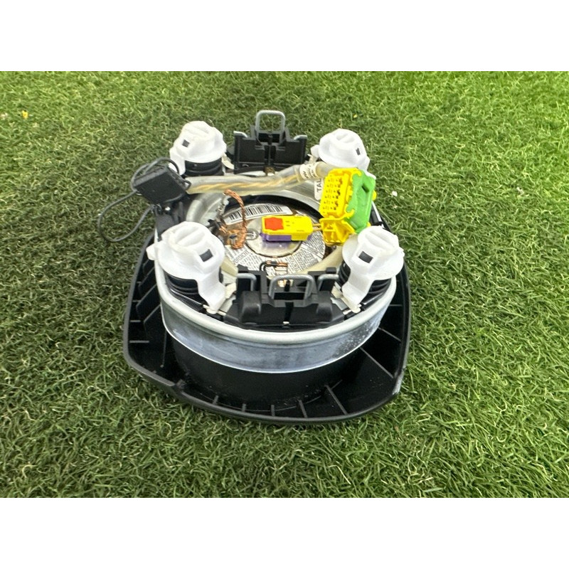 Airbag руля (airbag / безопасность) Volkswagen Touareg NF 2012 3.6 CGRA 7P6880201H81U