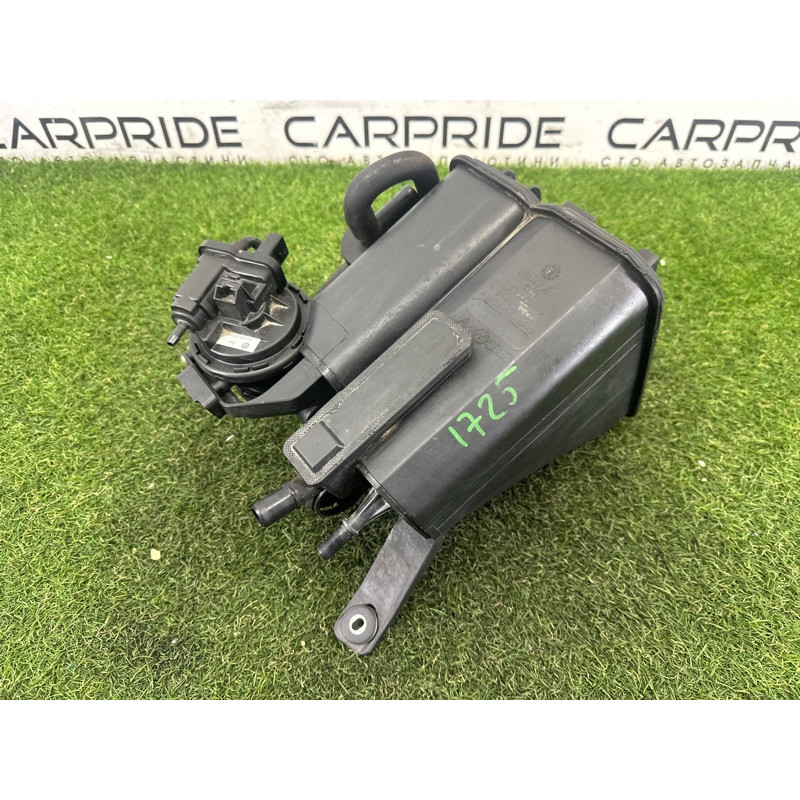 Абсорбер топливный (топливная система) Volkswagen Touareg NF 2015 3.6 CGRA 7P0201801L