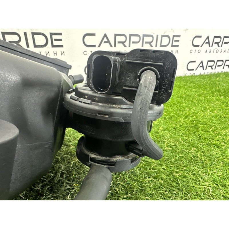 Абсорбер топливный (топливная система) Volkswagen Touareg NF 2015 3.6 CGRA 7P0201801L