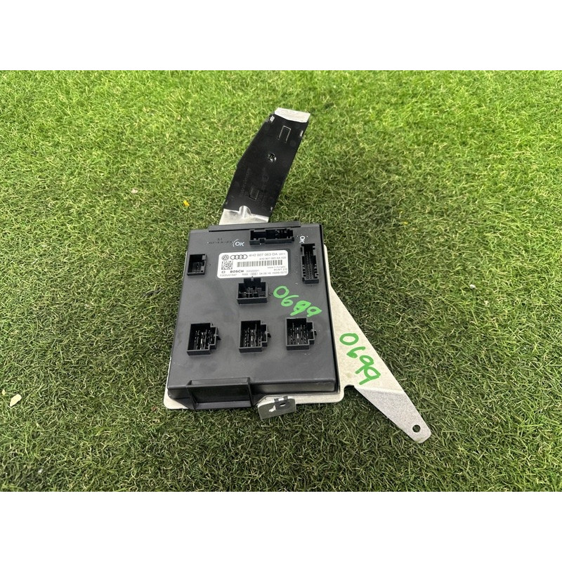 Модуль BCM (электрика / блоки управления) Volkswagen Touareg NF 2015 3.6 CGRA 4H0907063DA