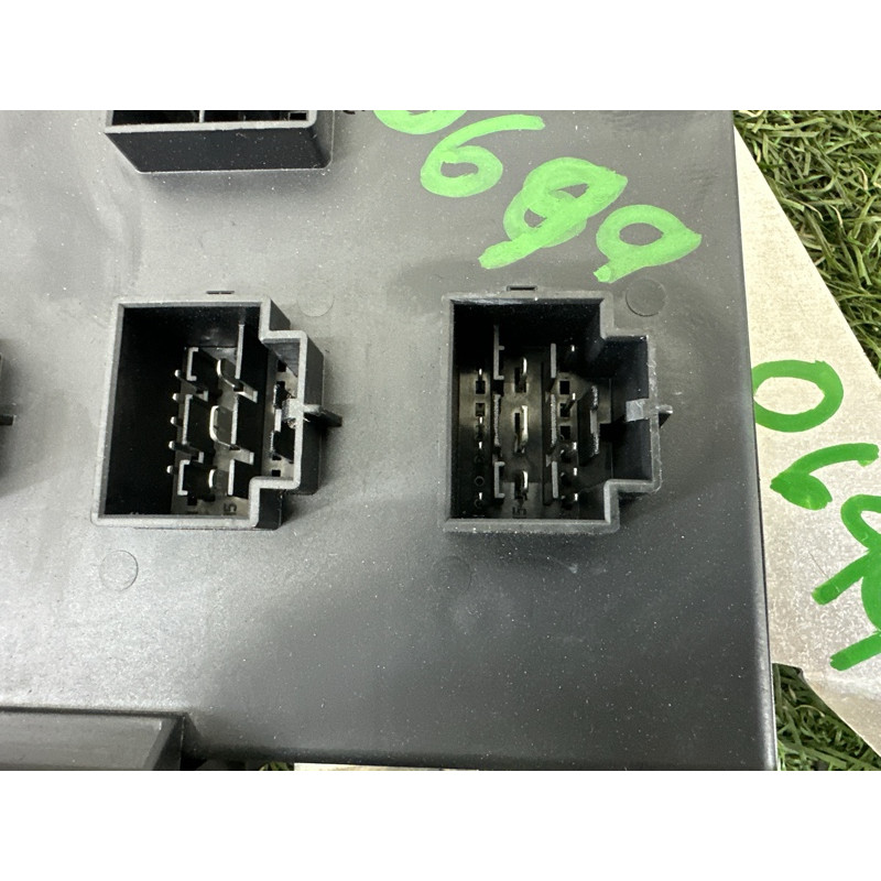 Модуль BCM (электрика / блоки управления) Volkswagen Touareg NF 2015 3.6 CGRA 4H0907063DA