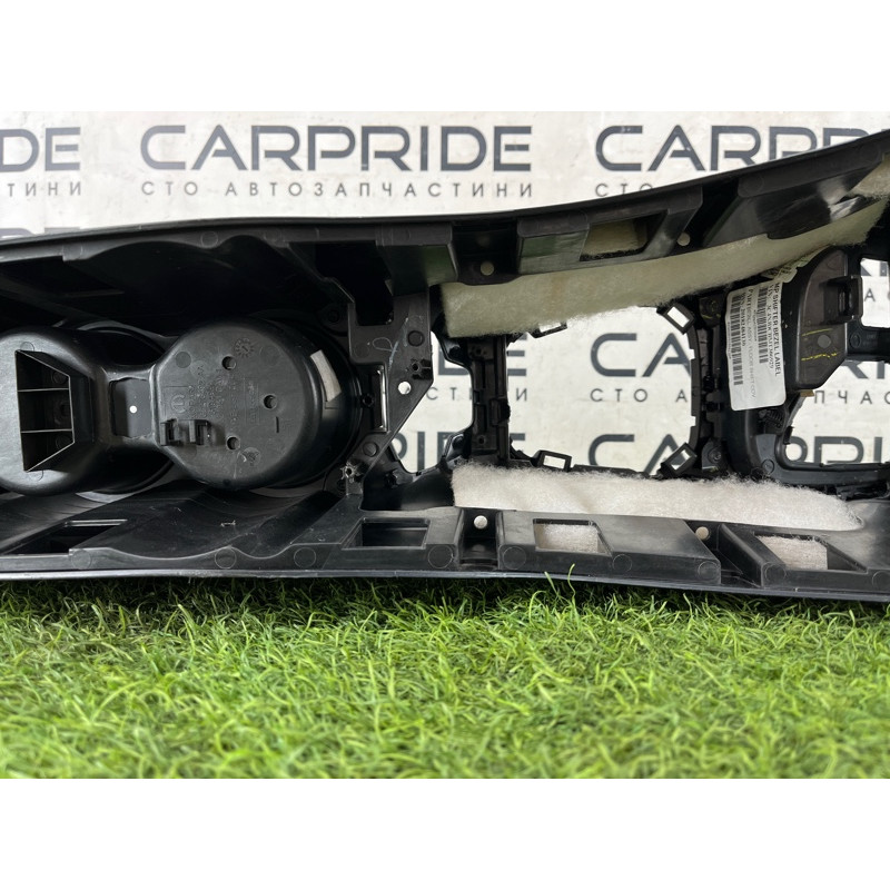 Центральная консоль (салон) Jeep Compass MP 2018 2.4 5ZK87DX9AG