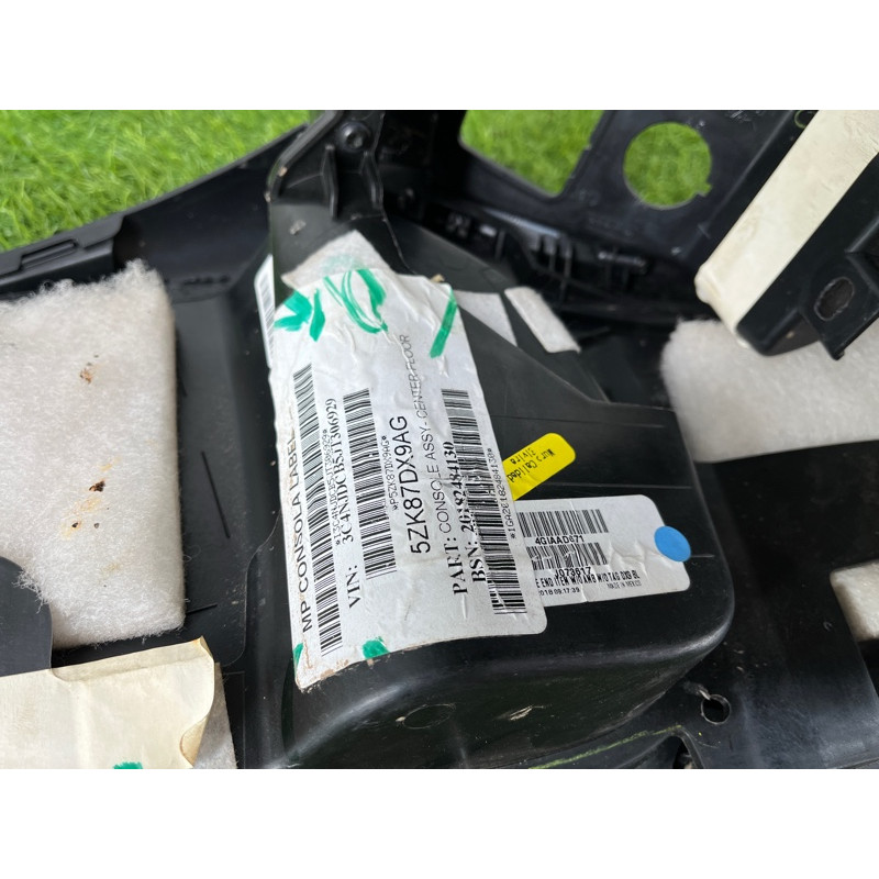 Центральная консоль (салон) Jeep Compass MP 2018 2.4 5ZK87DX9AG