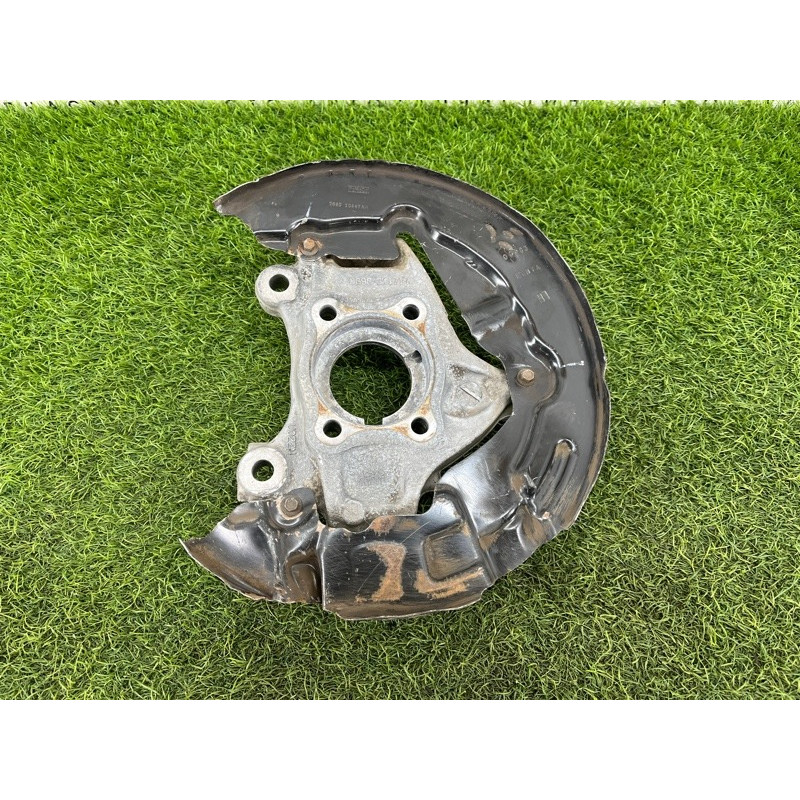 Поворотный кулак (подвеска) Ford Fusion MK5 dg9c3k171a