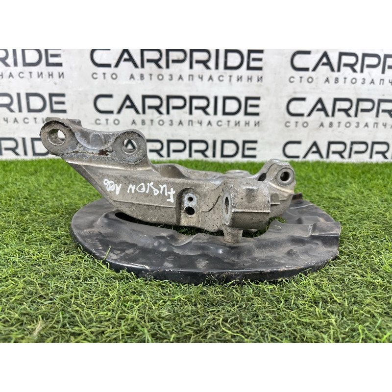 Поворотный кулак (подвеска) Ford Fusion MK5 dg9c3k171a