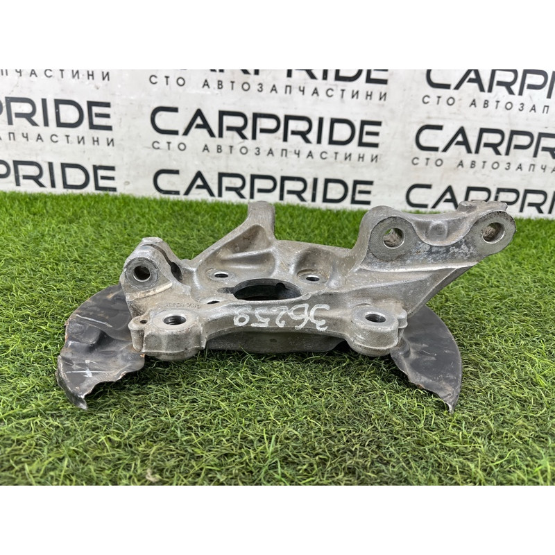 Поворотный кулак (подвеска) Ford Fusion MK5 dg9c3k171a