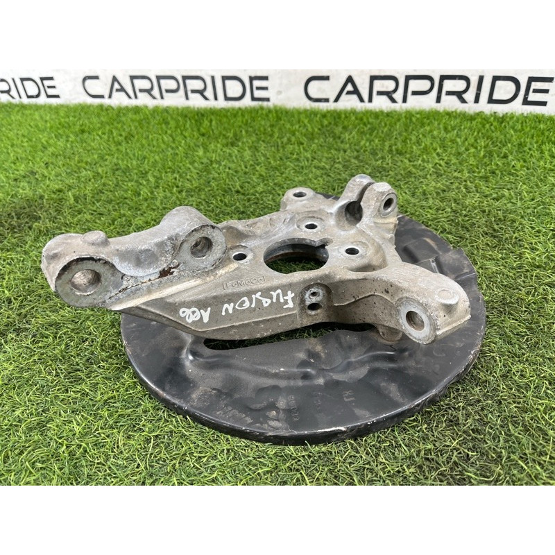 Поворотный кулак (подвеска) Ford Fusion MK5 dg9c3k171a